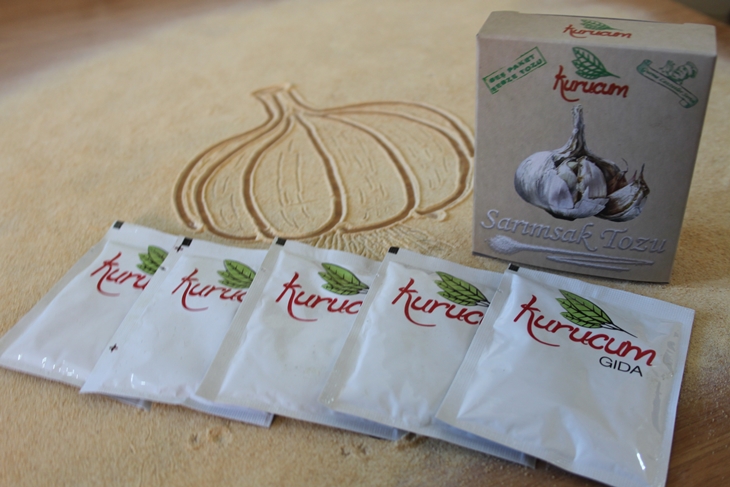 dried garlic powder1